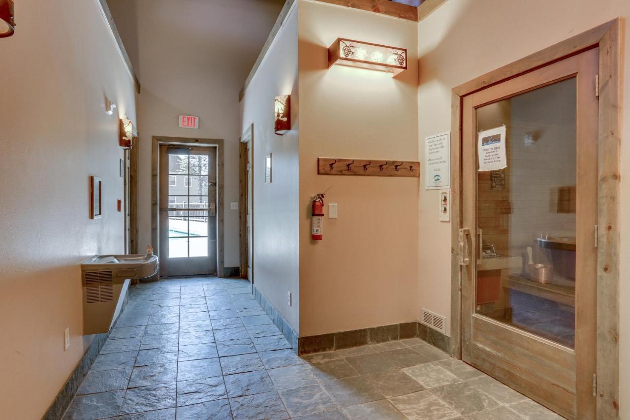 Collins Lake Chalet #24 غوفيرمنت كامب المظهر الخارجي الصورة